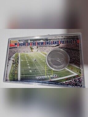 New England Patriots NFL Highland Mint Commemorative Medallion